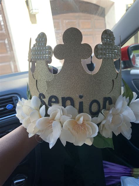 senior crown ideas